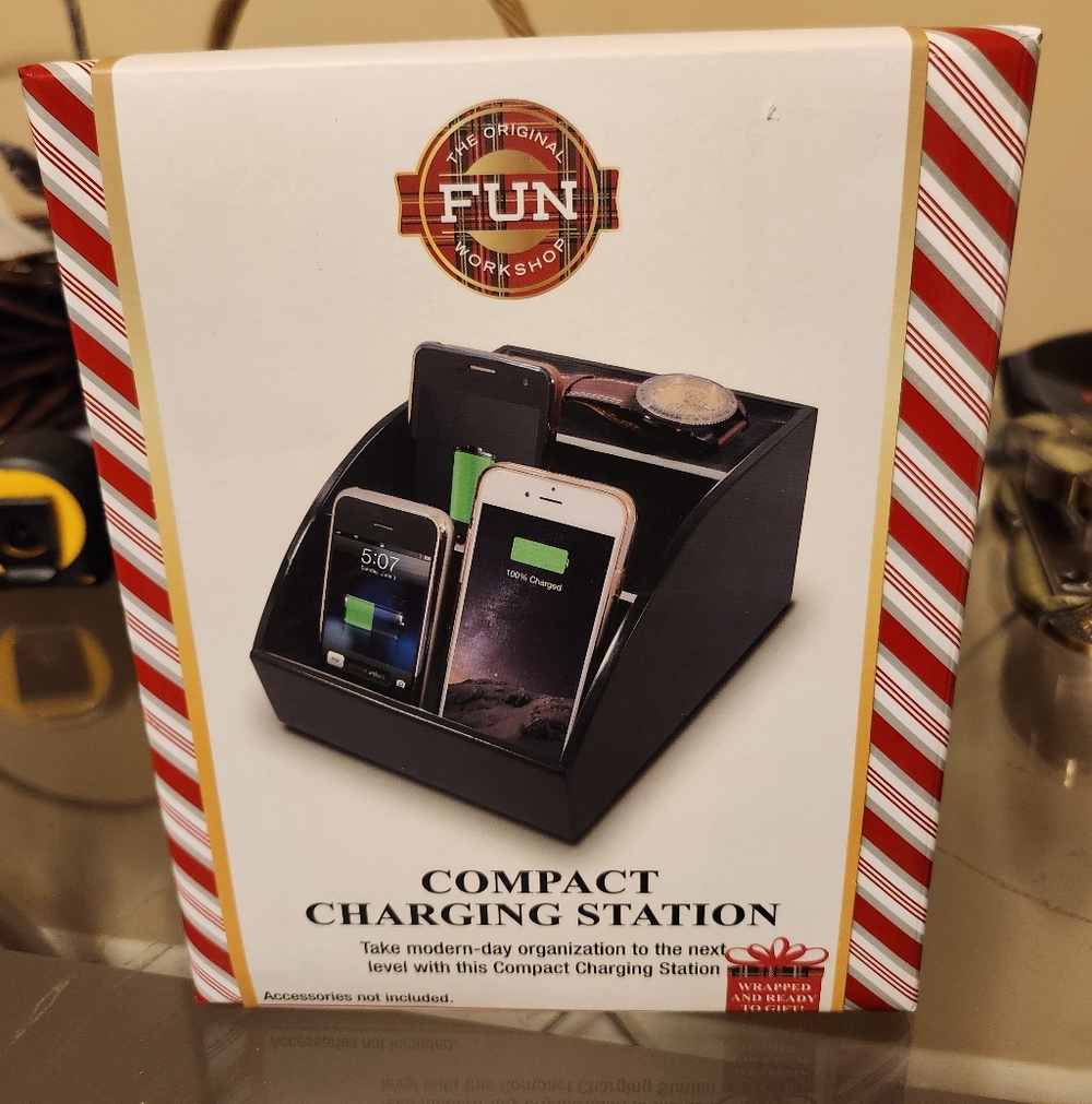 Compact Multi-Device Charging Station New In Box